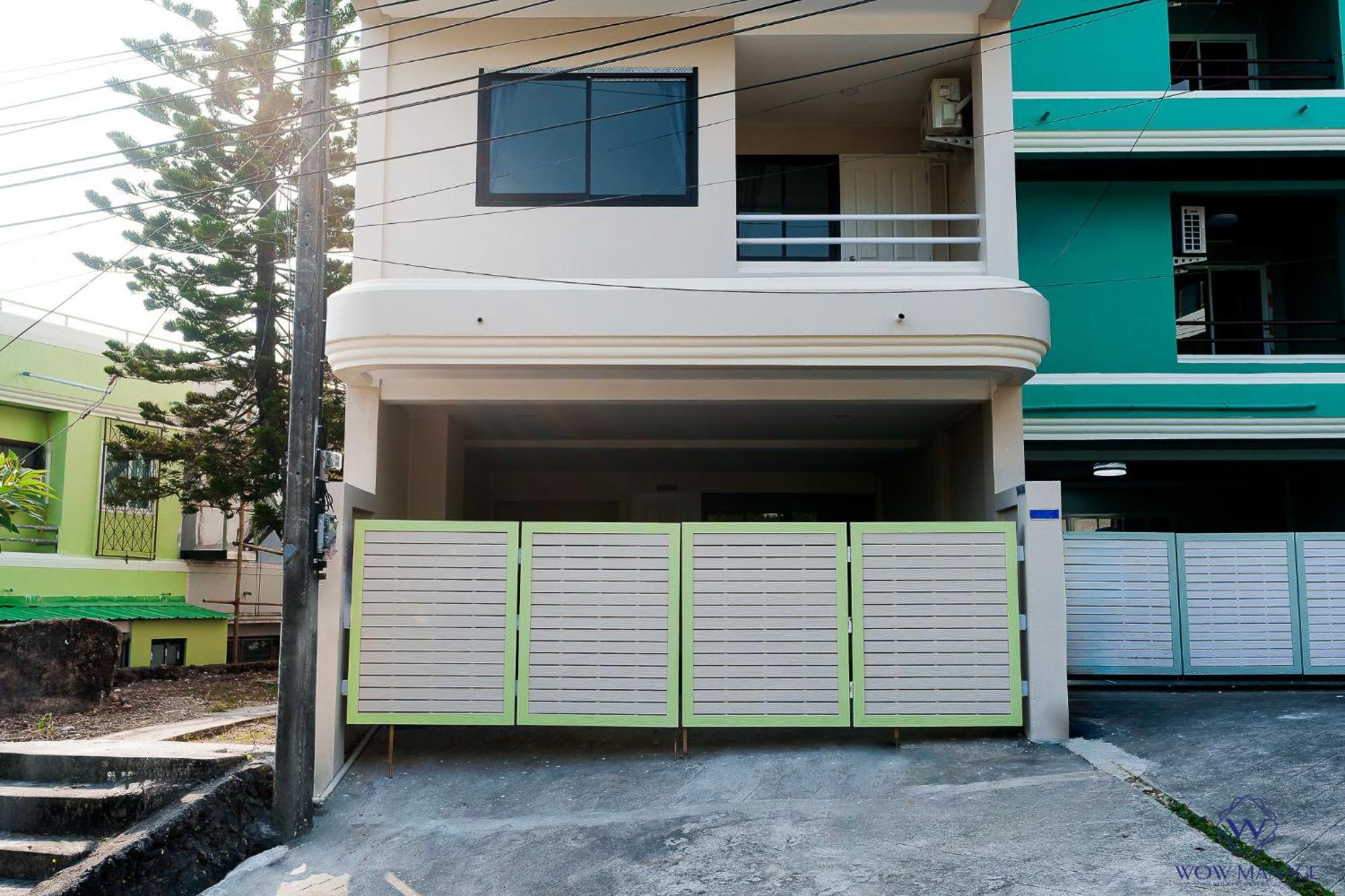 Enjoy Sunset Rainbow Alley - Wow Townhouse At Patong Hill Exteriör bild