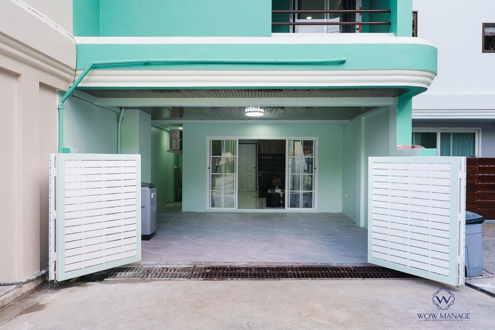 Enjoy Sunset Rainbow Alley - Wow Townhouse At Patong Hill Exteriör bild